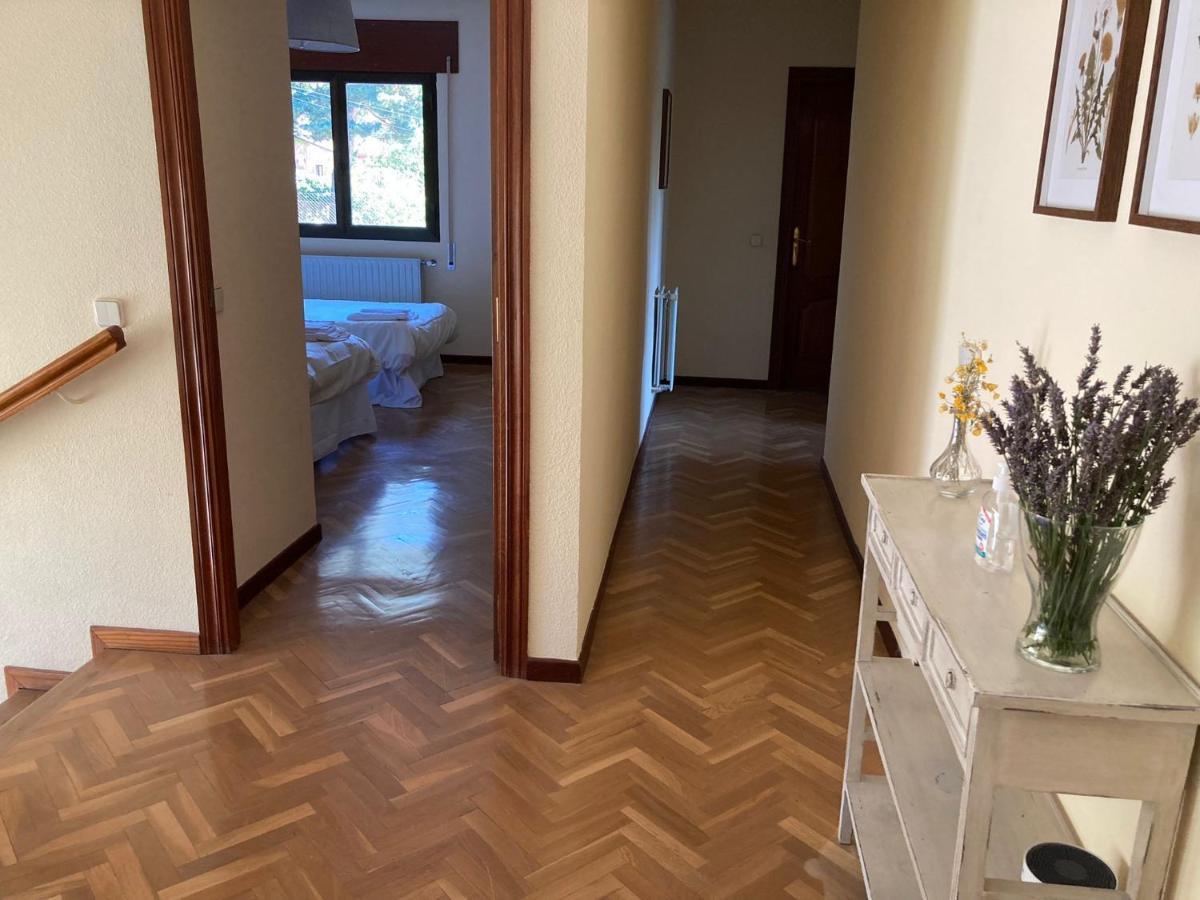 Los Cedros, Gran Chalet Con Piscina Y Apartamento En نافاثيرّاذا المظهر الخارجي الصورة